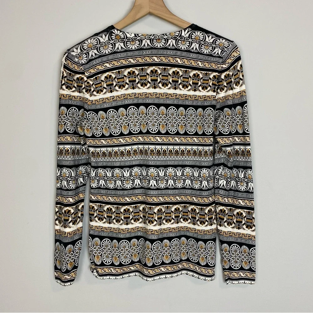 J. McLaughlin Catalina Cloth a button Sleeve Printed Top